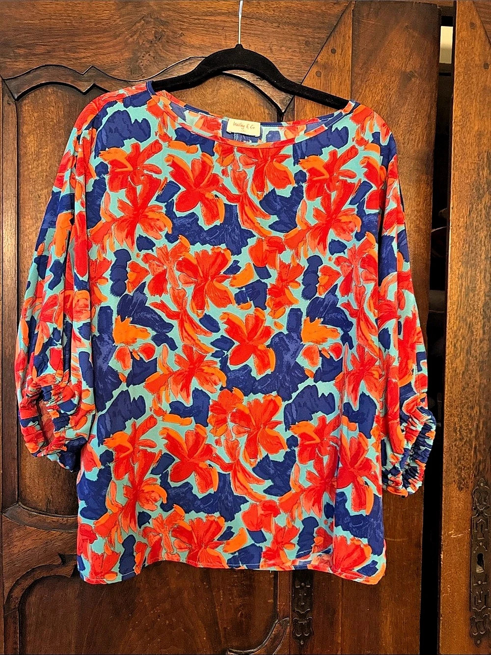 Hailey & Co Floral Print Tunic Blue & Red Like New